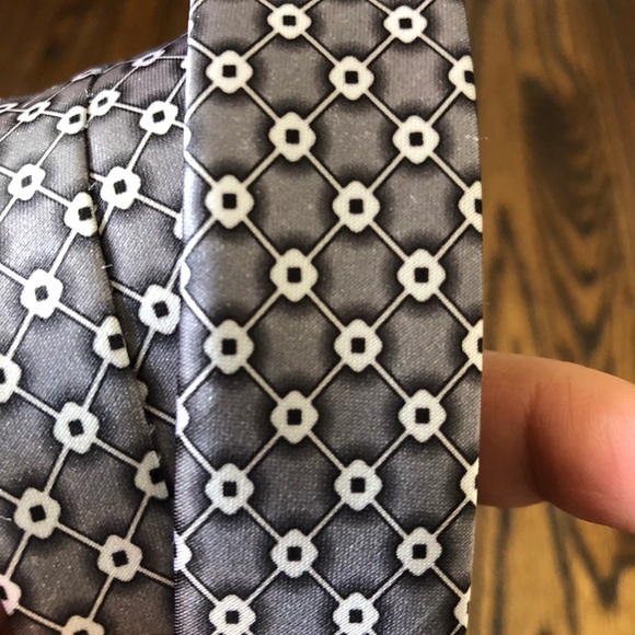 Men’s Slim Tie - Picture 2 of 4